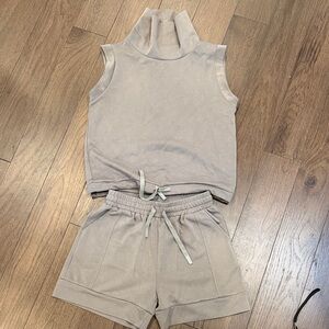 Amazon Brand Taupe Matching Set Medium  C27-040 Top and Shorts Set